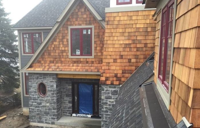 Cedar siding installers